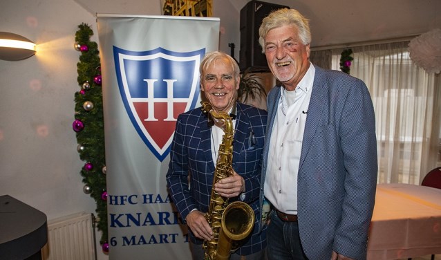 Adam Spoor en Piet Hooft houden de HFC Haarlem geest in ere.