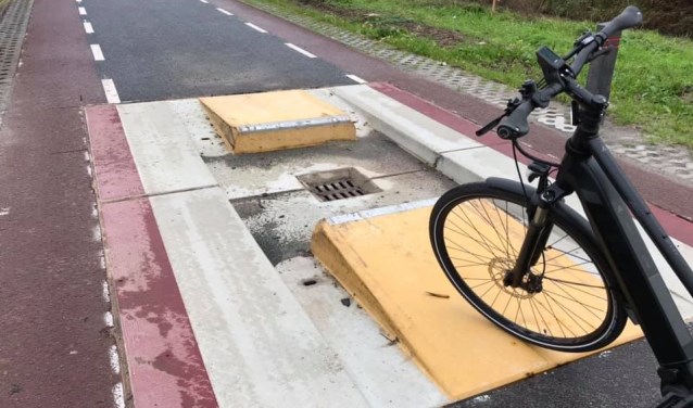 Bussluis in de Parallelweg Bunnik
