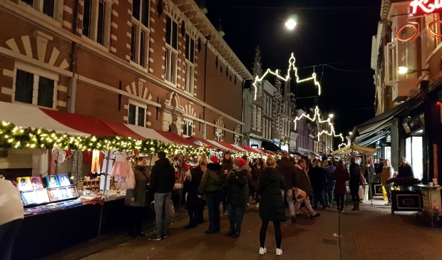 <p>De organisatie van de Kerstmarkt ziet zich genoodzaakt om het evenement af te blazen vanwege de huidige coronamaatregelen.</p>
