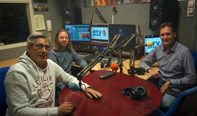 Momentopname in de studio van Radio Soest, een van de partners in de Streekomroep.