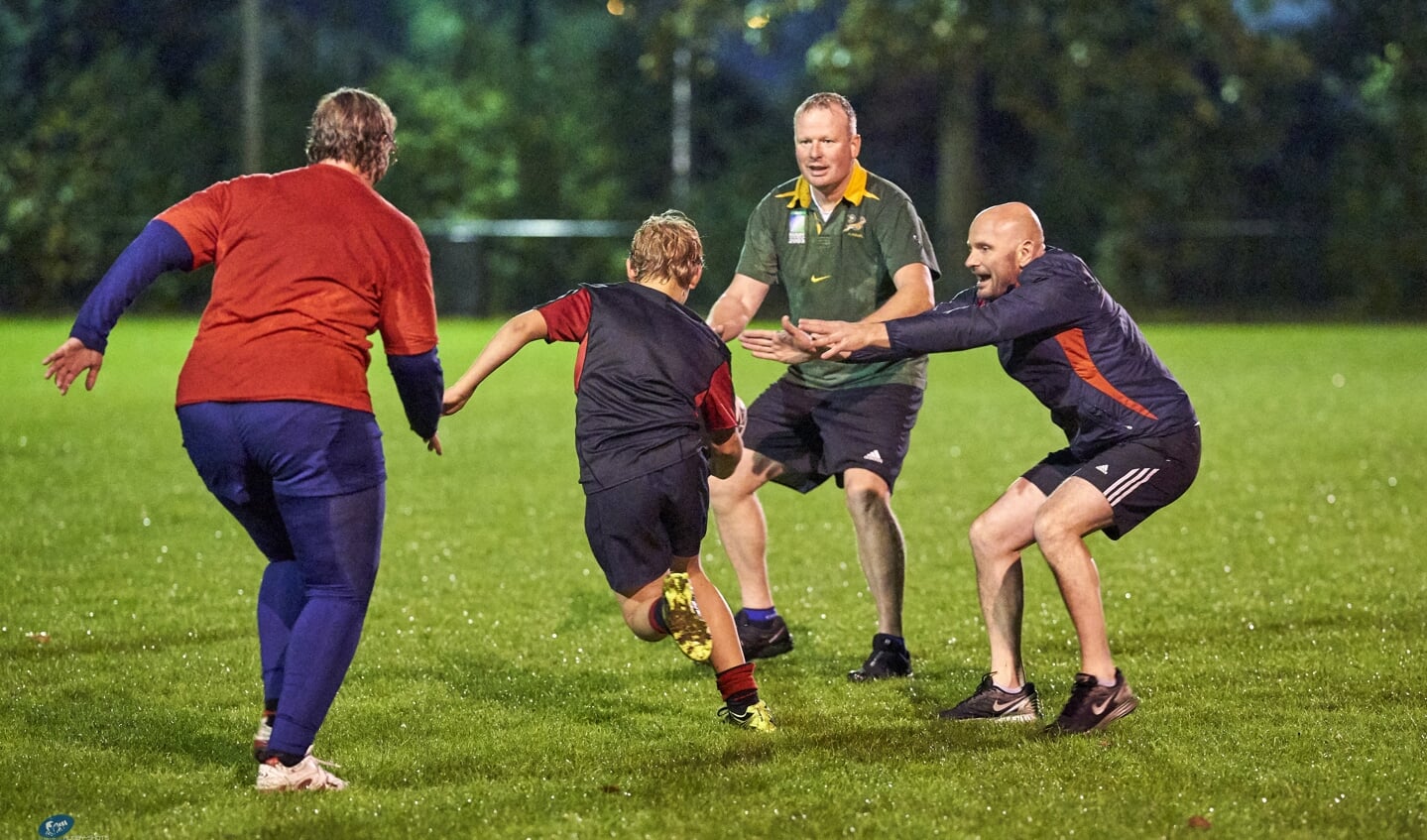 Een training van Touch Rugby in Driebergen.