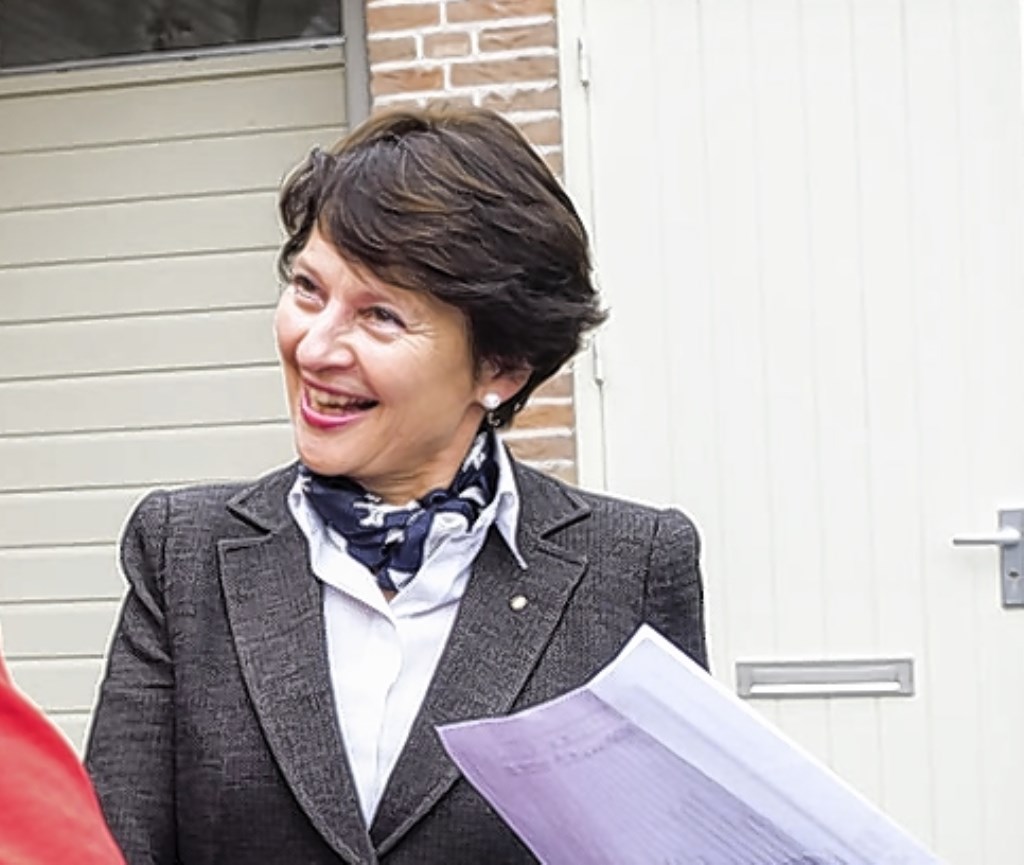 De kerstverlichting komt er op initiatief van voormalig burgemeester Loes van Ruijven