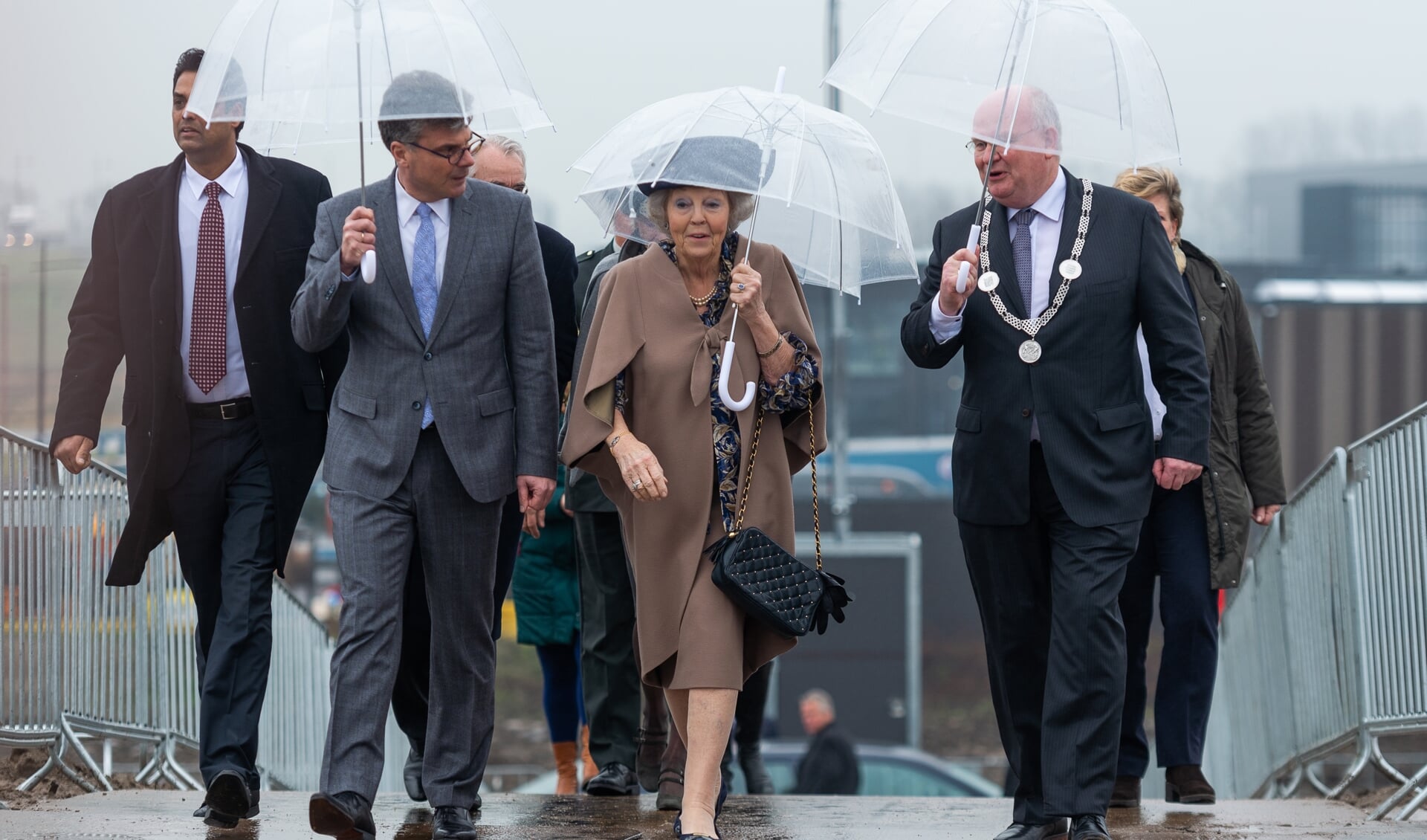 HKH Prinses Beatrix opende de 3e kolk van de Prinses Beatrixsluis