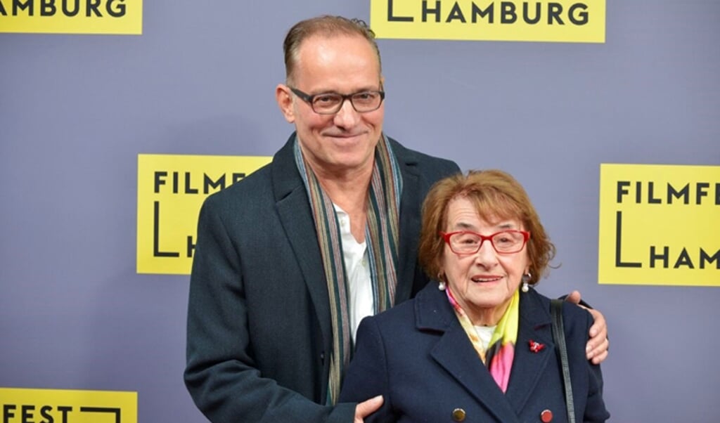 Regisseur Claus Räfle en Hanni Lévy 