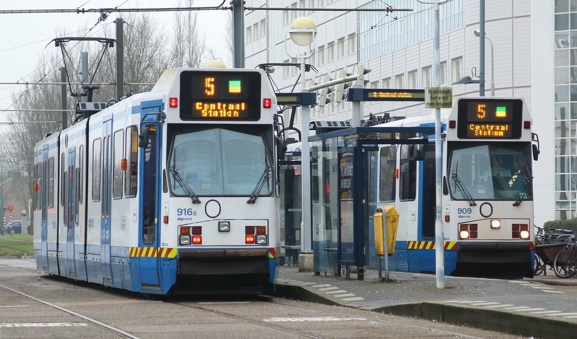 Tram 5 blijft tijdens het werk aan het spoor en na het ombouwen daarvan in Amstelveen rijden.