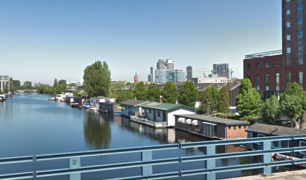Woonboten aan de Duivedrechtsevaart.