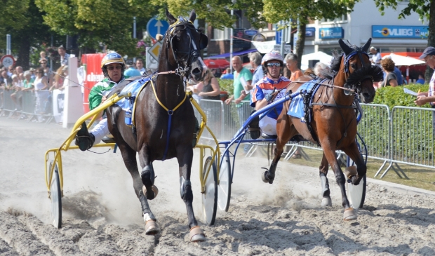 <p>Hoofddorp krijgt in 2021het NK kortebaan draven.</p>