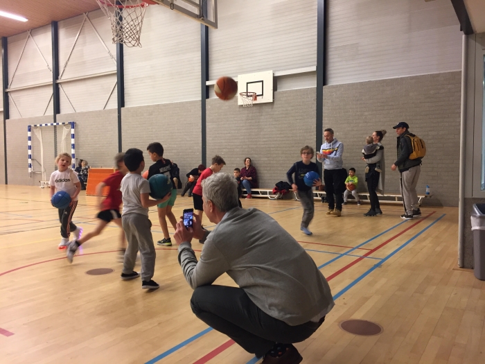 Crackerjacks start met Peanut Basketball
