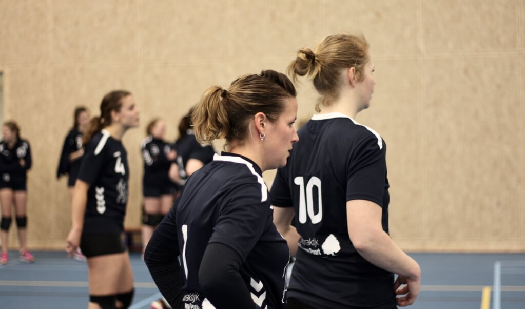 TweeVV vrouwen winnen 4-0 van Renswouw