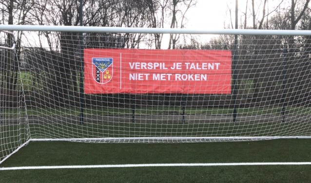 Pancratius gaat roken langs de velden actief ontmoedigen met spandoeken.