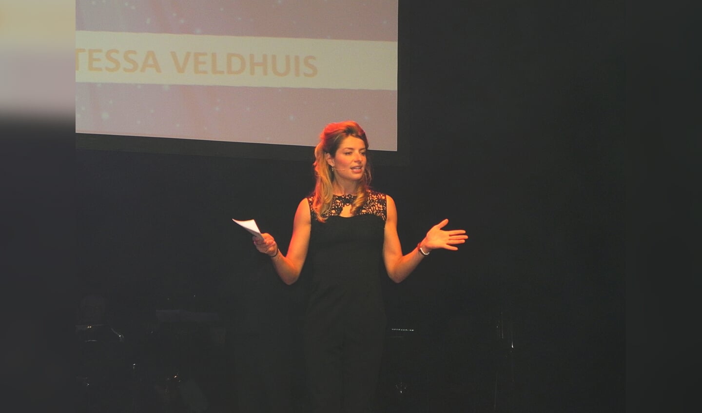 Tessa Veldhuis had zich voor het avondprogramma even omgekleed.