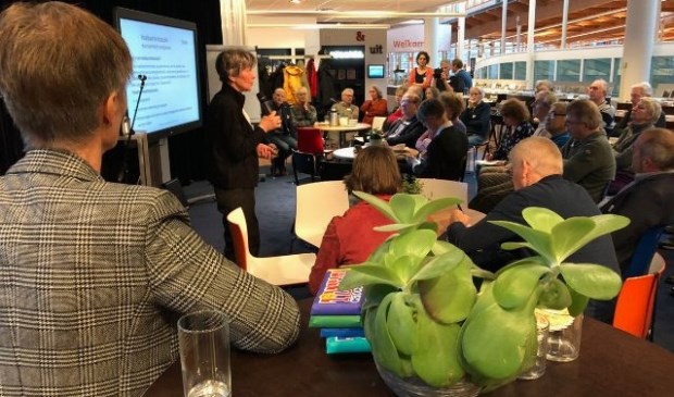 Het twaalfde EnergieOntbijt in Bibliotheek Stadsplein.