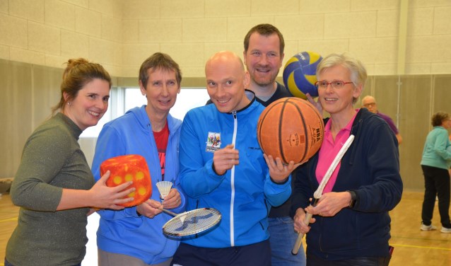 De projectgroep: Jorike, Teunie, Tobias, Frank en Marie-Rose