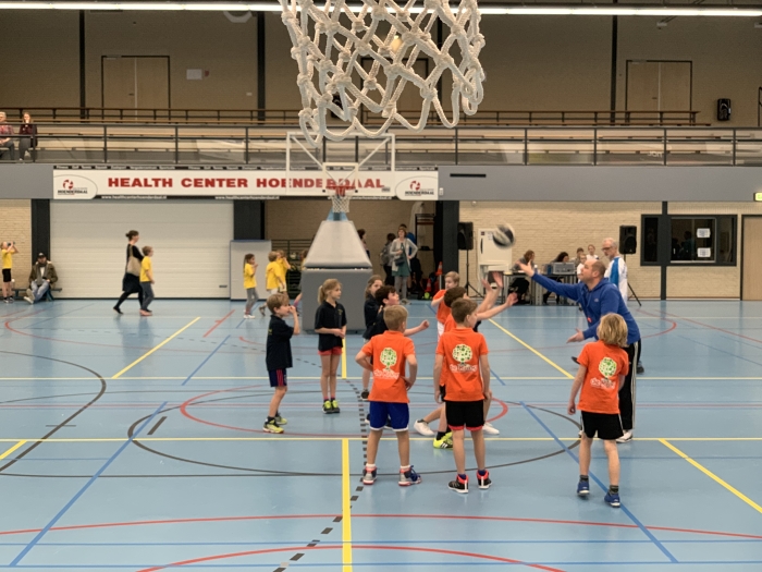 Schoolbaskebaltoernooi