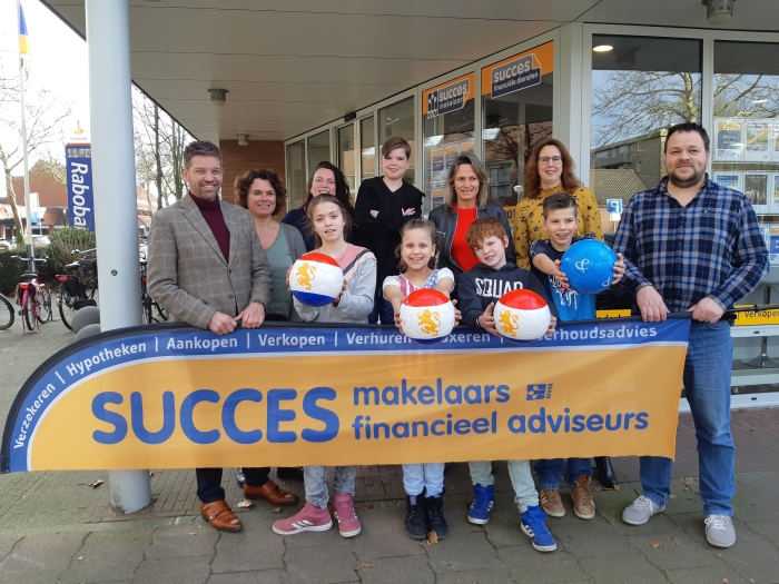 Succes Makelaars en Financieel Adviseurs hoofdsponsor Schoolvoetbal