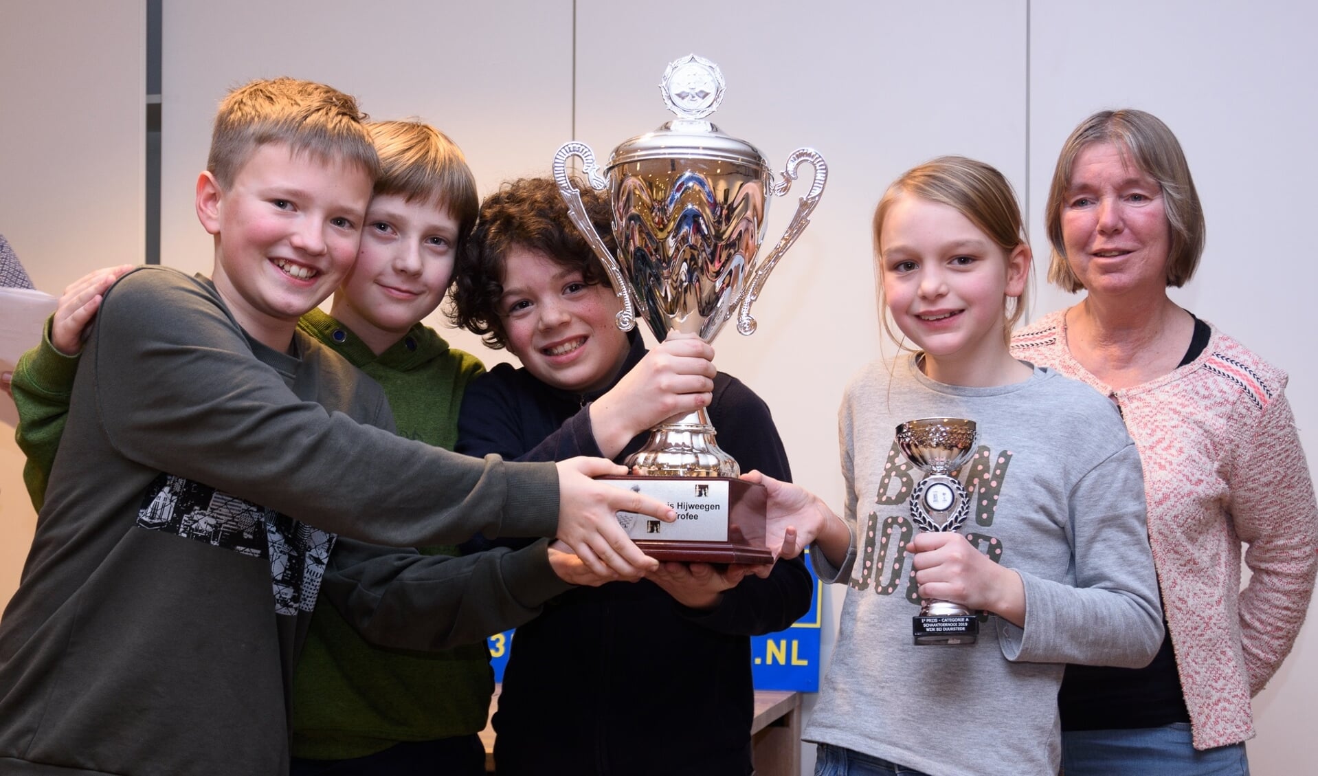 Werkschuit 1 met de wisseltrofee