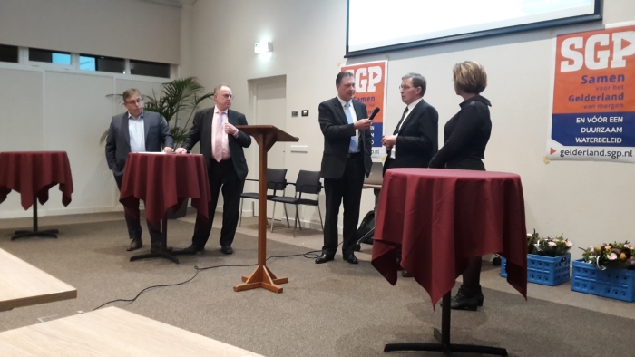 Debat met de inleiders