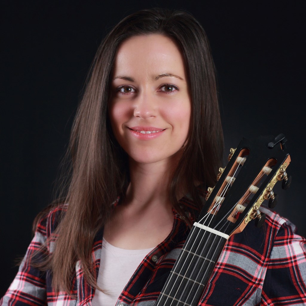 Gitariste Annamária Fábián speelt op zaterdag 9 maart muziek van Piazzolla, Dyens tot Edith Piaf en Cole Porter.