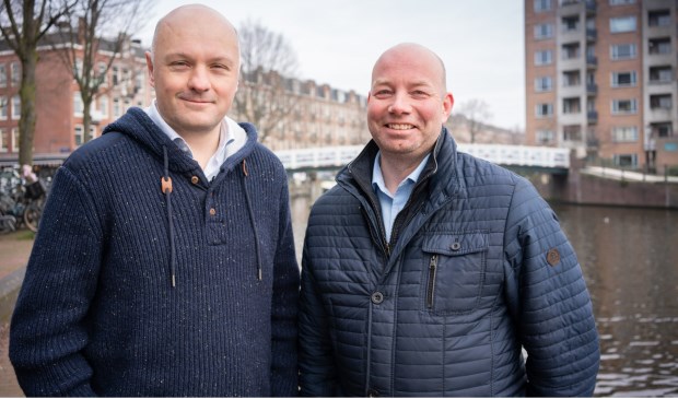 Lijsttrekker Sander Mager van Water Natuurlijk (rechts) met lijstduwer Boris van der Ham.