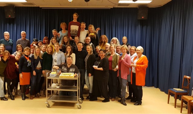 Musicalvereniging OVA viert dat zij de musical ´Big Fish´ uit gaat voeren.