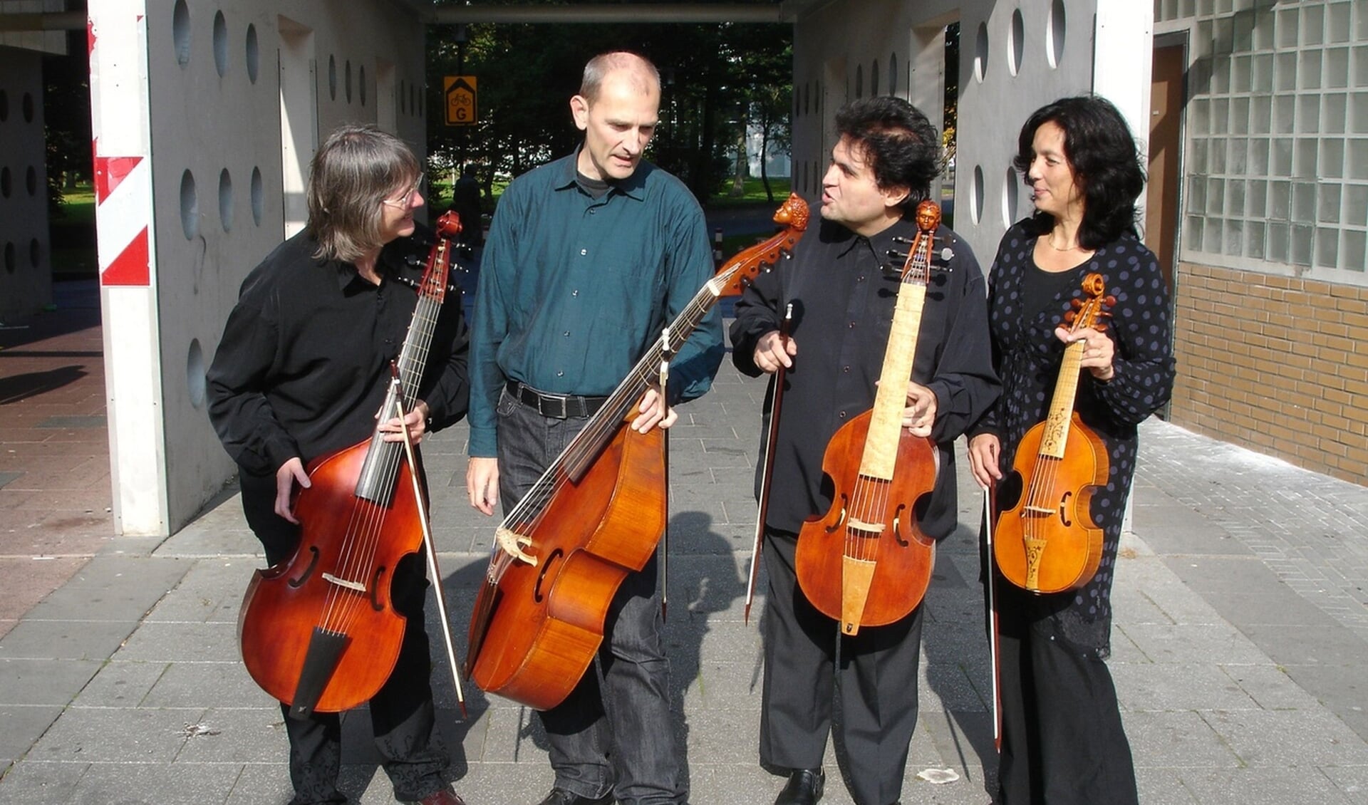 Bijlmerconsort haalt met de viola da gamba vierhonderd jaar oude muziek naar het heden.