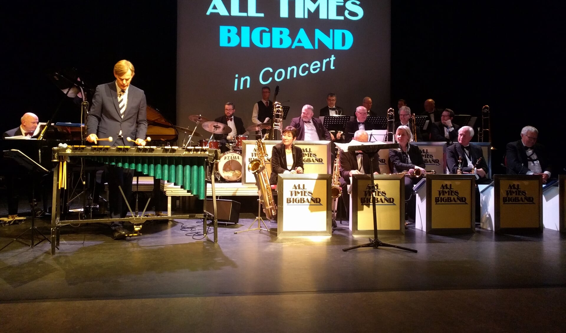 All Times Bigband in concert met vibrafonist René ten Cate.