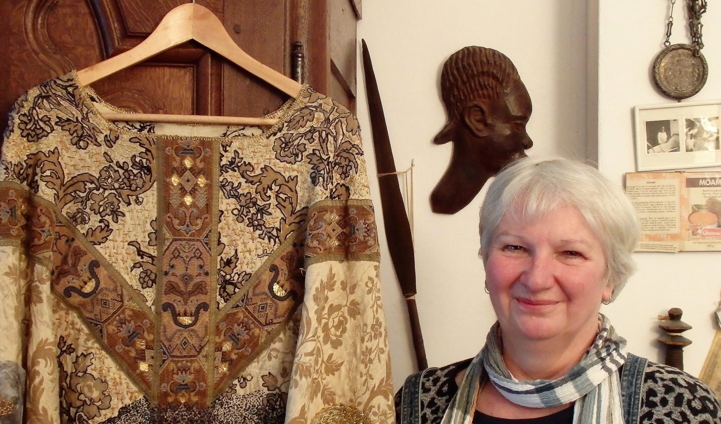 Marjo van der Leeuw is textielkunstenares.