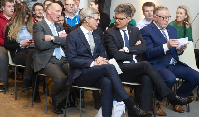 Bolsius tijdens de presentatie van het Koningsdag-programma.