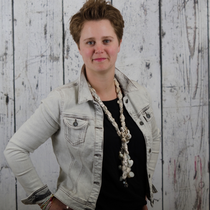Sandy van Schaik