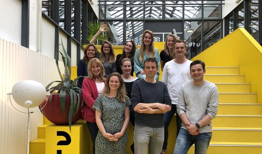 Een deel van de mannen en vrouwen van IDTV die meewerken aan het project Koningsdag 2019.