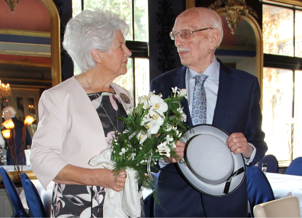 Bertus en Tini tijdens hun 60-jarig huwelijksfeest 16 april 2019.