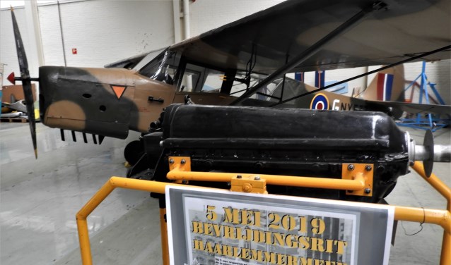 Het Auster verkenningsvliegtuig uit 1943 dat 5 mei op het Harmonieplein zal staan.