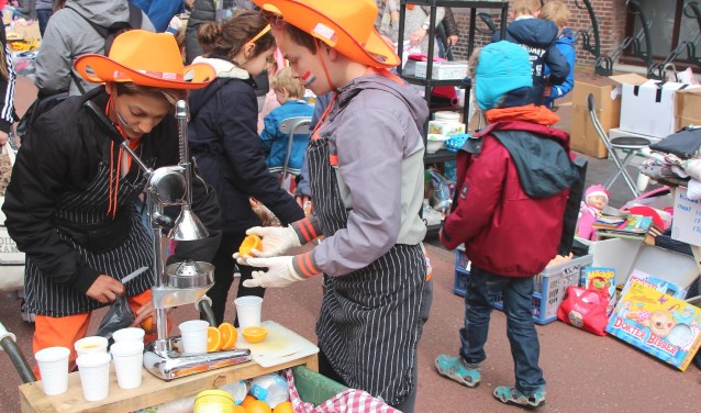Jonge ondernemers doen altijd goede zaken op Koningsdag.