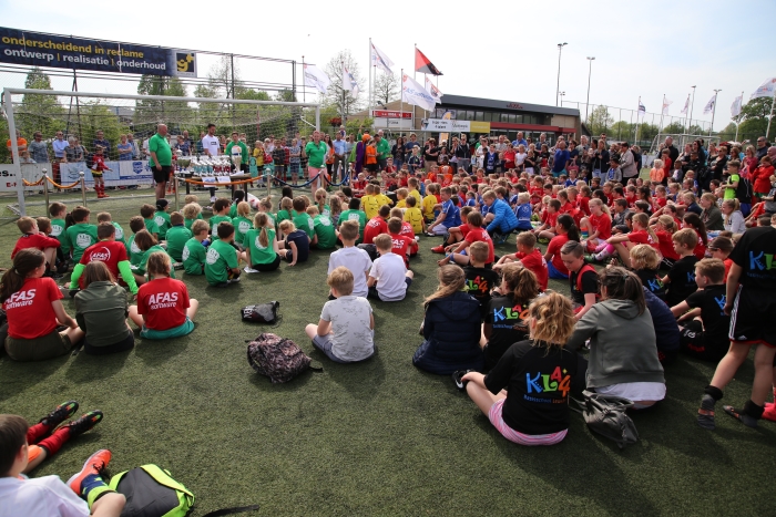 Prijsuitreiking Schoolvoetbal