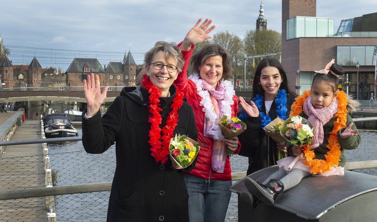 Alexia van Beers, Ariane Meershoek, Amalia Sihombing en Alexia Sija Kesewaa Don zijn de prinsessen van Amersfoort.