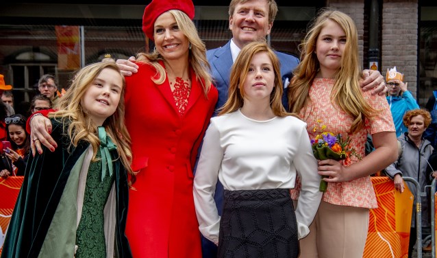 De Koninklijke Familie komt zaterdag naar Amersfoort. Ook Leusden viert feest. De Leusder Krant komt met een liveblog.