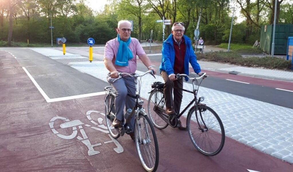 Raadsleden Arie van Dijk en Jan Karreman. (Foto: ChristenUnie Elburg)