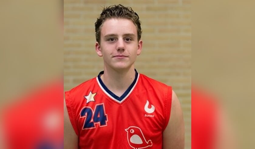 Gorcumer Mike de Goeij speelt met New Heroes om een finaleplek voor het NK basketbal.