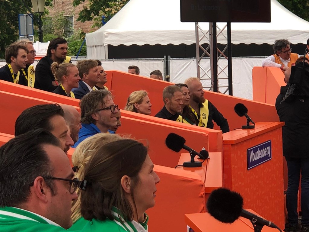 Team Woudenberg krijgt hulp van koning Willem-Alexander en Prinses Anita.