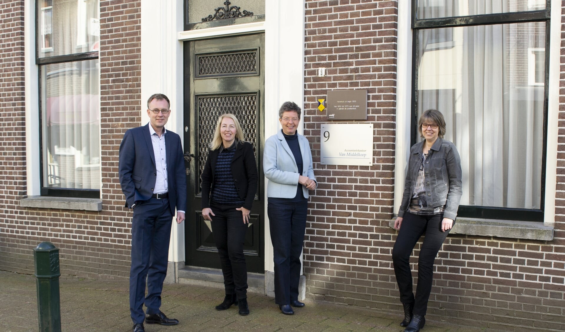 Arjen van Middelkoop, Henriëtte van Bloemendaal, Jolie van Bokhorst en Erna Hazeleger.