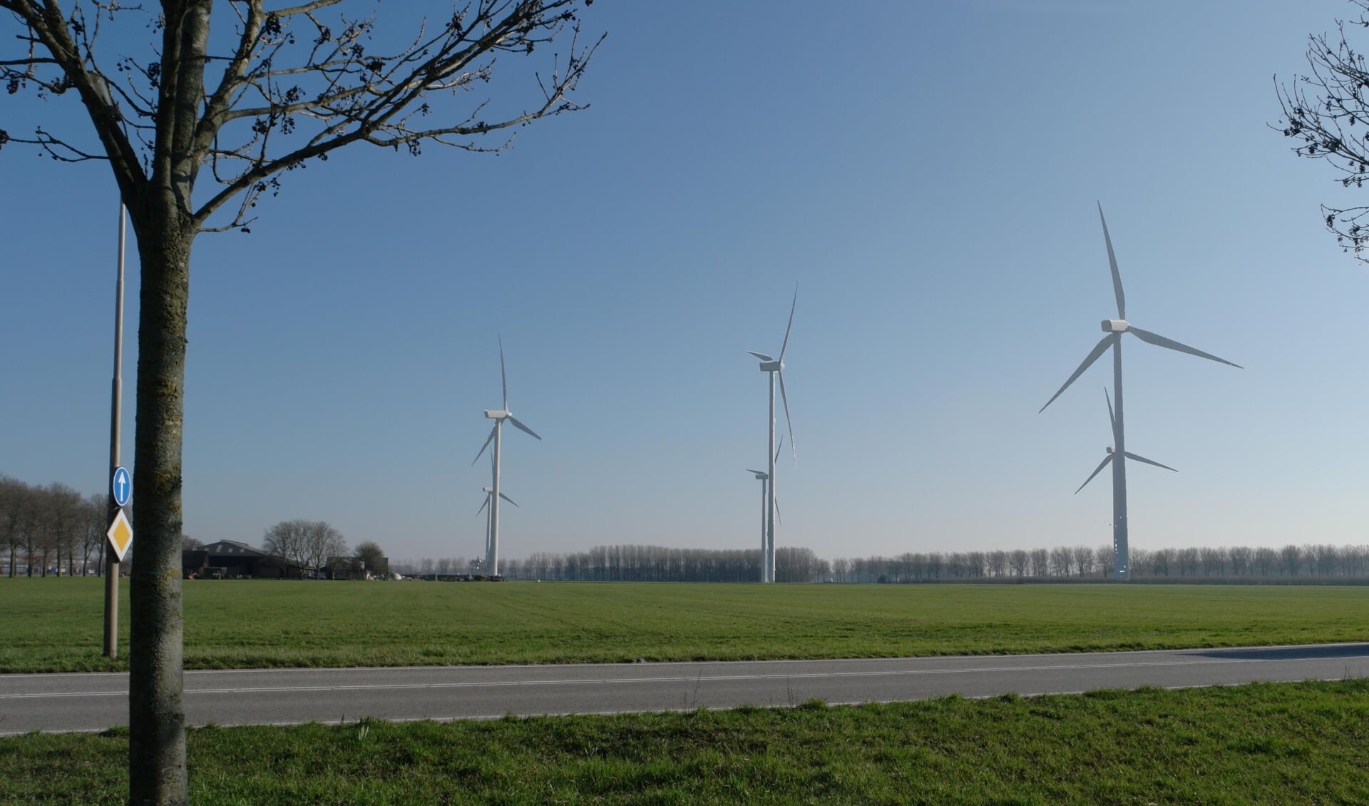 Windmolens spelen een belangrijke rol in de toekomstige behoefte aan duurzaam opgewekte energie.