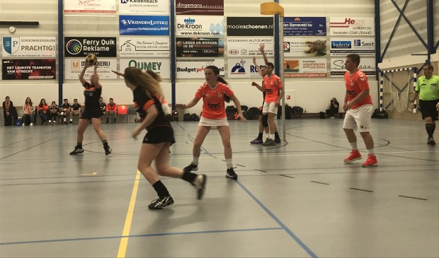 Sparta verloor in Maarssen het beslissingsduel om handhaving van MIA: 19-24