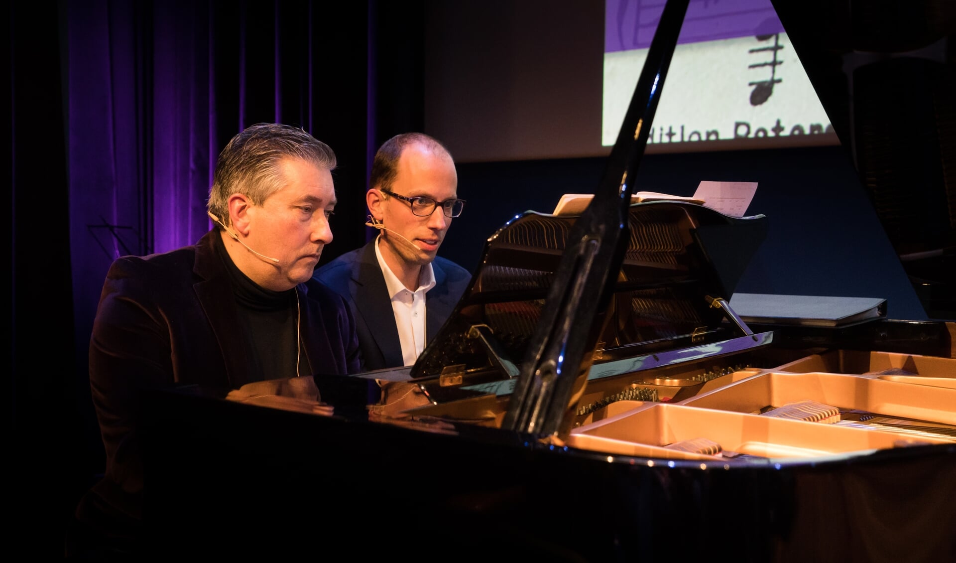 Herman Zondag (links) en Jaap Eilander gaven een masterclass over de Matthäus Passion.