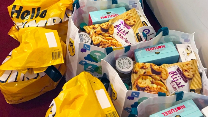 Paaspakket van ARAG voor Voedselbank Leusden