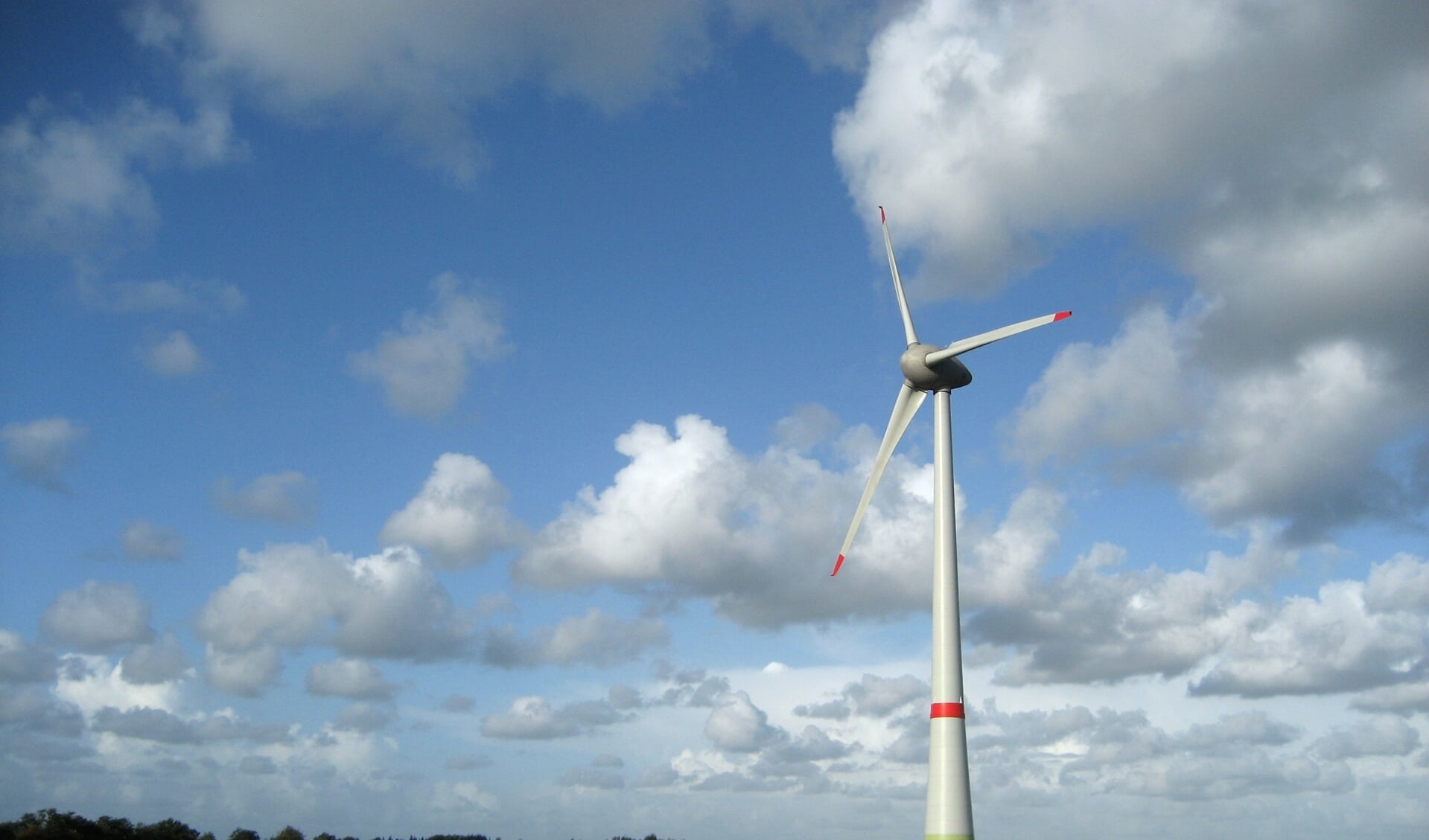 Windmolens kunnen stroom opwekken om waterstof te produceren.