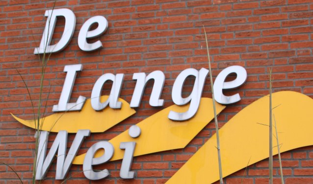 De Lange Wei richt zich met dit initiatief op mensen die nog thuis wonen en de regie over hun eigen leven willen houden.