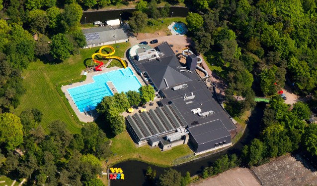 Luchtfoto Bosbad Putten