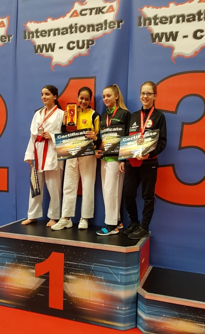 1e Plaats Rasha Azzaoui