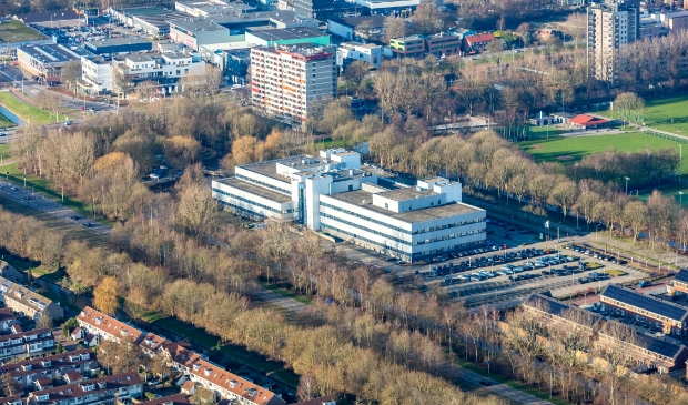 Op de locatie van het HP-kantoor aan Startbaan komen zeven appartementengebouwen.