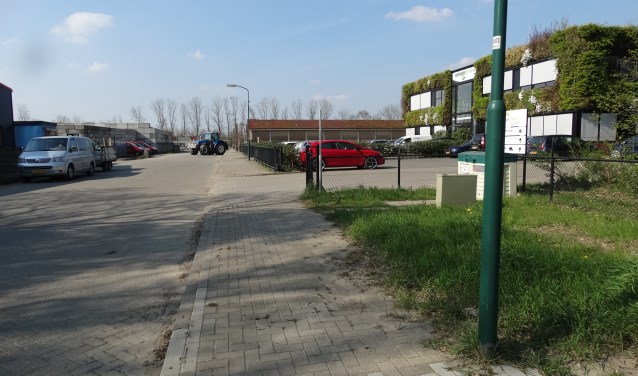 Defensieweg op het MOB terrein